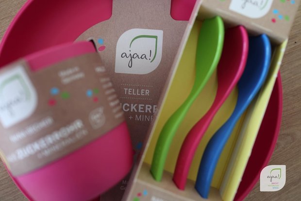 Bioplastic baby lepel set van Ajaa bij GreenPicnic